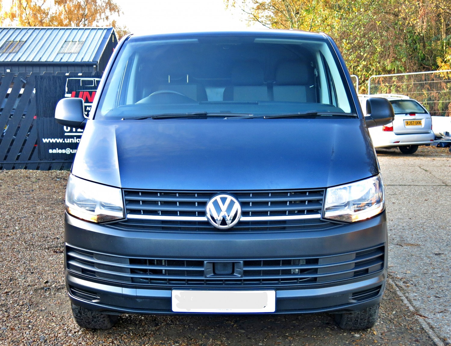 Used Volkswagen Transporter 2019 for sale - 76699344: Photo 1