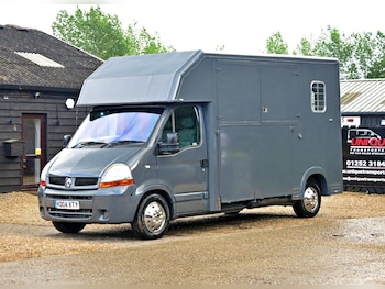 Used Renault Master 2004 for sale - 77140646: Photo