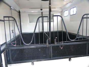 Used Renault Master 2004 for sale - 77140646: Photo