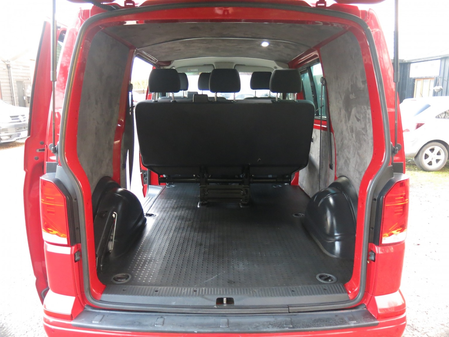 Used Volkswagen Transporter 2020 for sale - 77140658: Photo 17