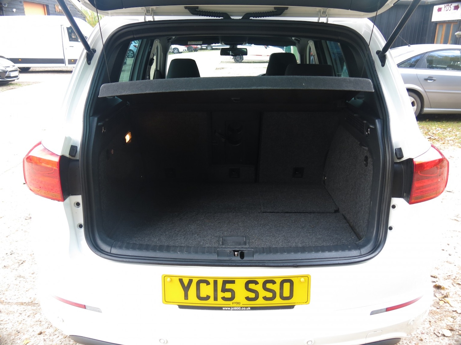 Used Volkswagen Tiguan 2015 for sale - 77140590: Photo 10