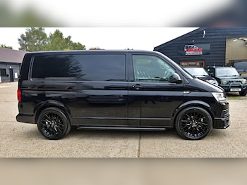 Used Volkswagen Transporter 2018 for sale - 76075942: Photo