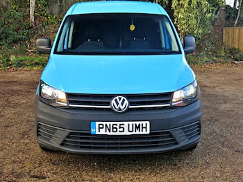 Used Volkswagen Caddy Maxi 2015 for sale - 77140712: Photo