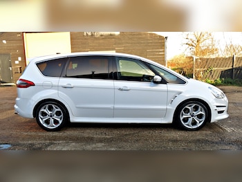 Used Ford S-Max 2014 for sale - 77008087: Photo