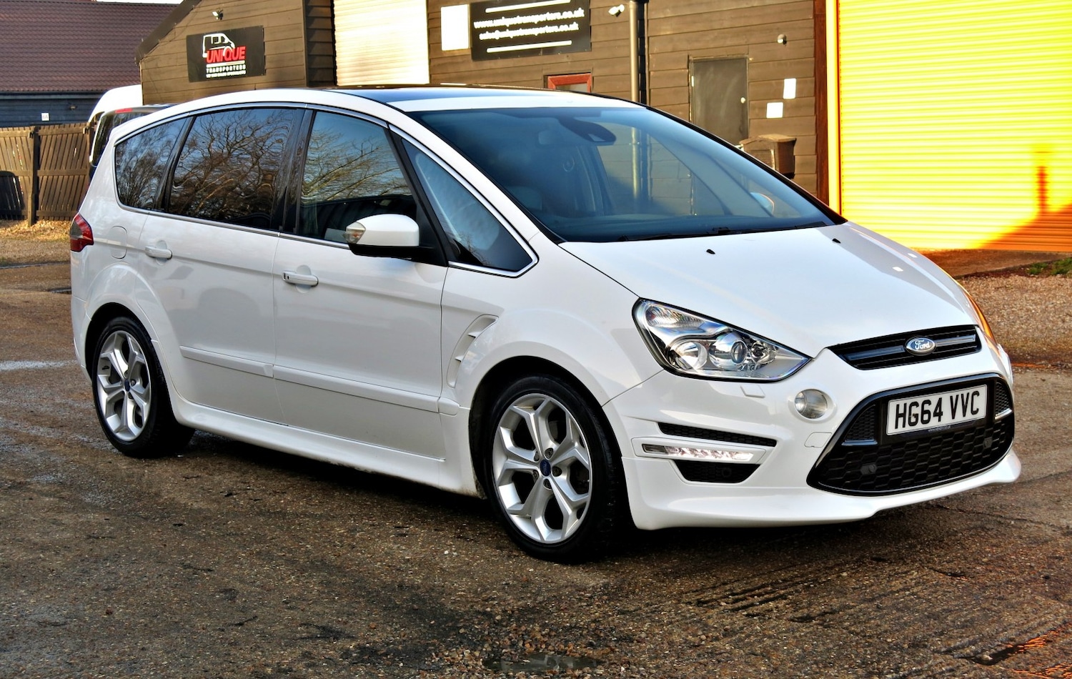Used Ford S-Max 2014 for sale - 77008087: Photo 5