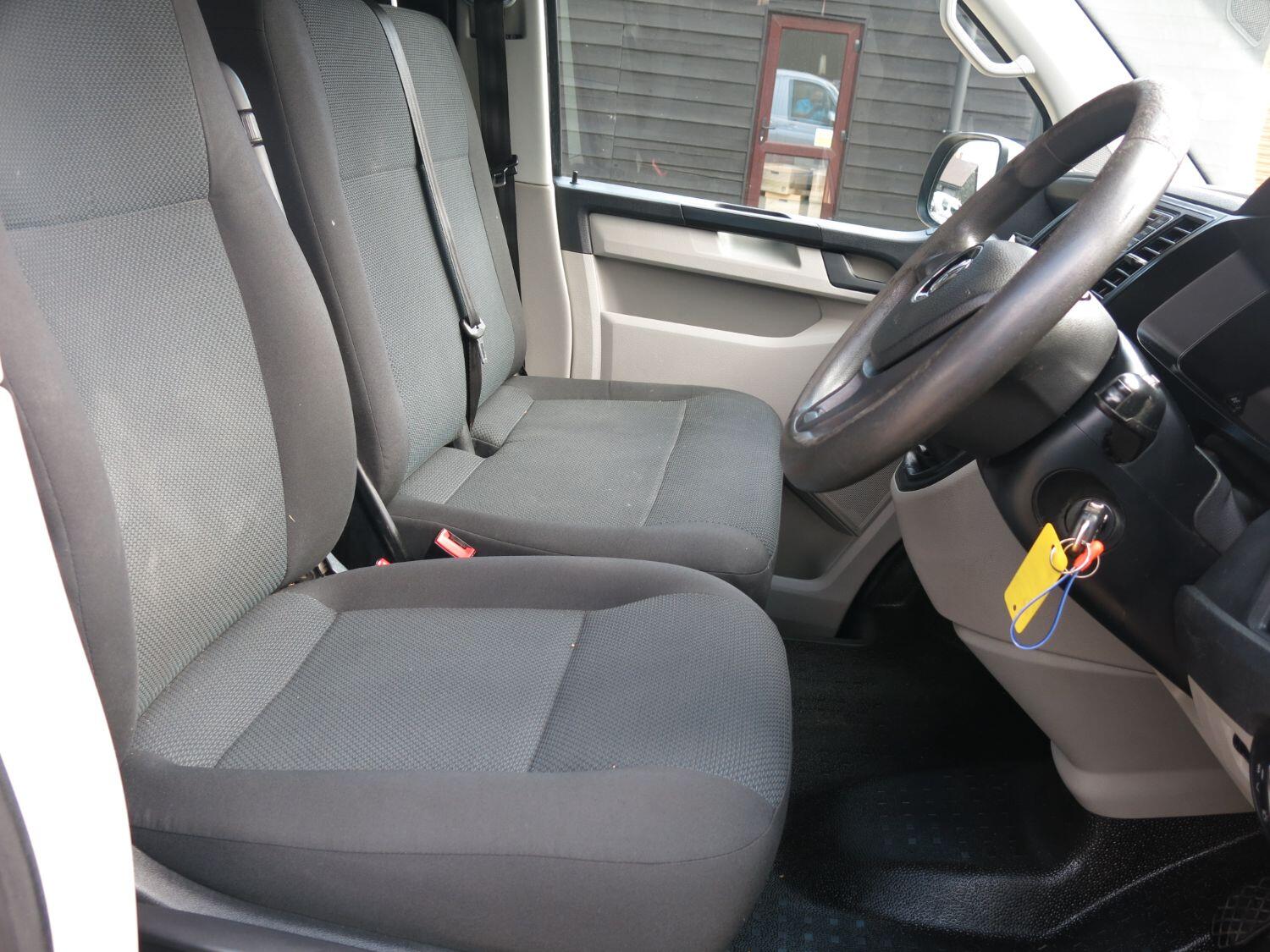 Used Volkswagen Transporter 2016 for sale - 76974308: Photo 12