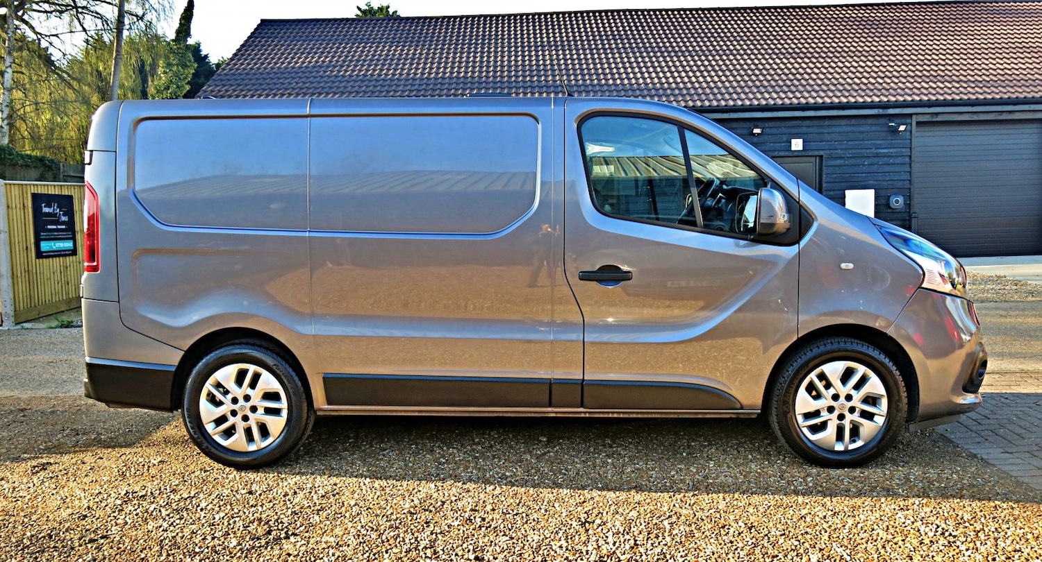 Used Renault Trafic 2017 for sale - 77721375: Photo 4