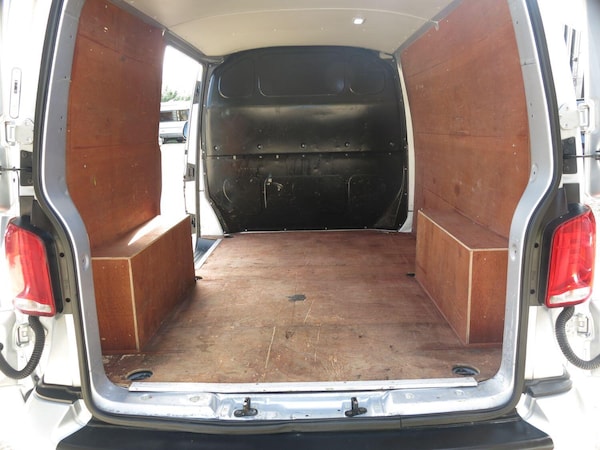 Used Volkswagen Transporter 2020 for sale - 75592860: Photo 7
