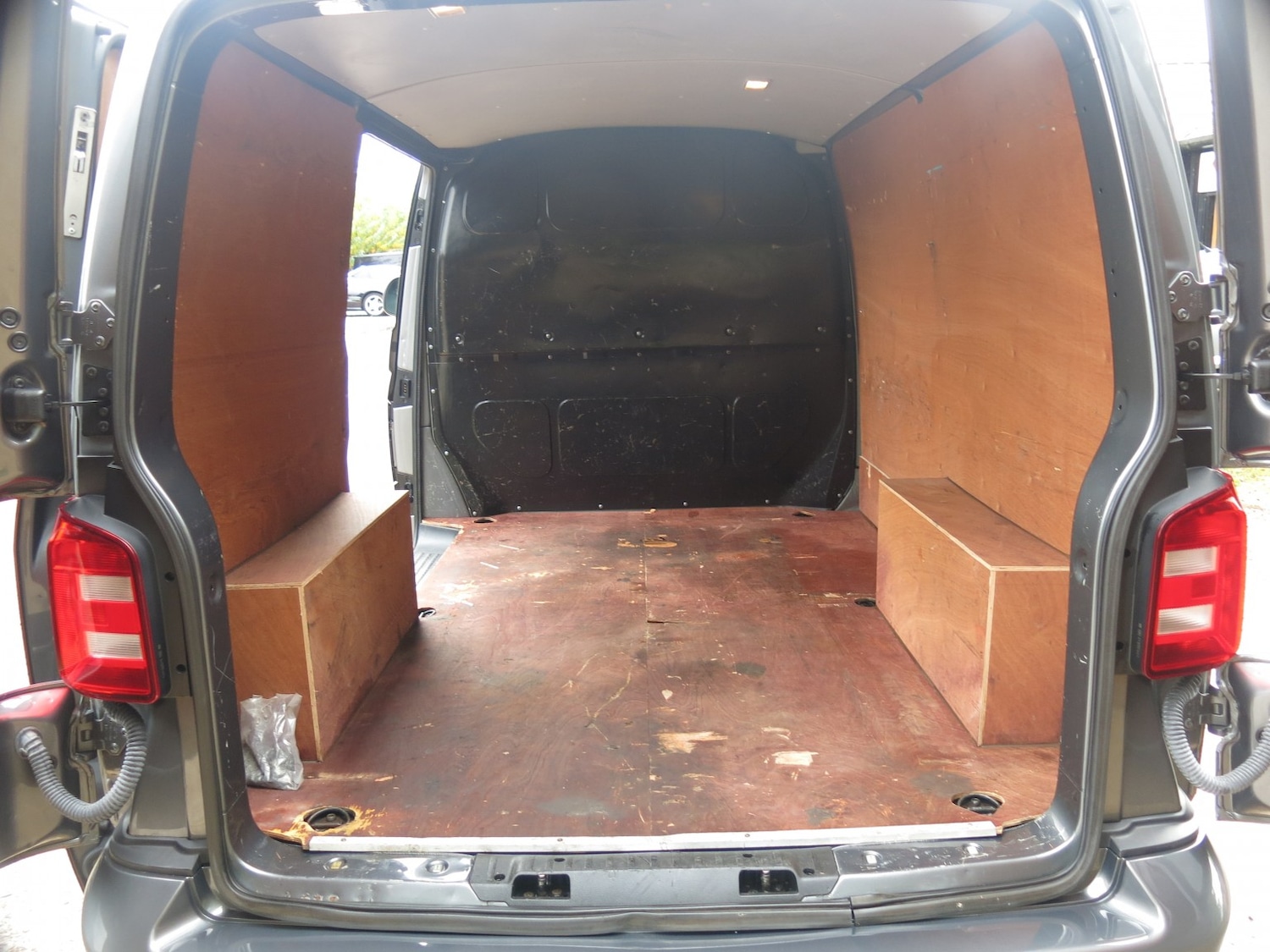 Used Volkswagen Transporter 2019 for sale - 76186805: Photo 8