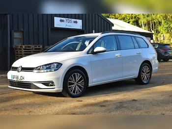 Used Volkswagen Golf 2018 for sale - 76974269: Photo