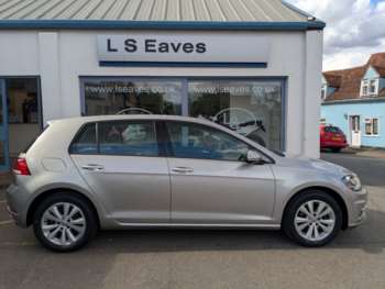 2017 - SE TSI BLUEMOTION TECHNOLOGY DSG 5-Door