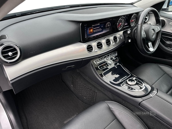 Used Mercedes-Benz E Class 2018 for sale - 78116760: Photo 3