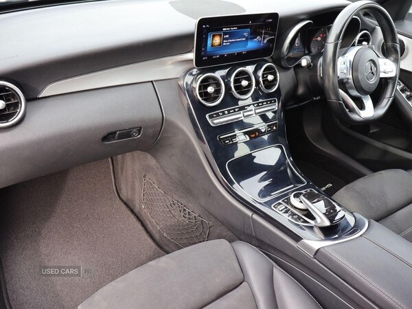 Used Mercedes-Benz C Class 2019 for sale - 76621142: Photo 3