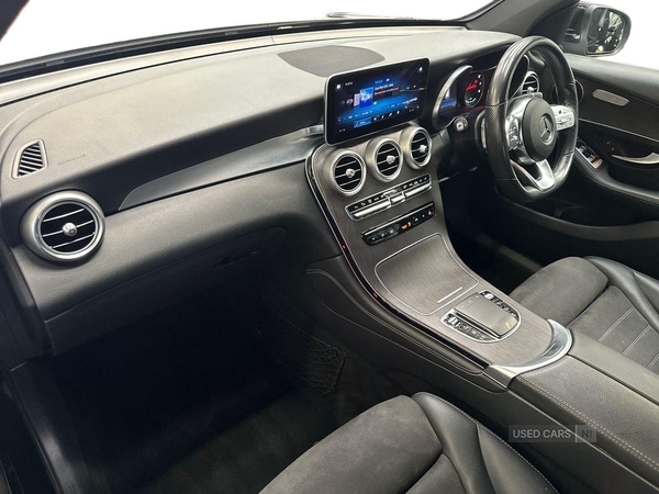 Used Mercedes-Benz GLC 2019 for sale - 76522827: Photo 3