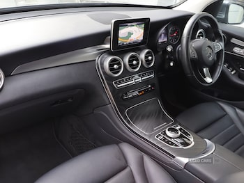 Used Mercedes-Benz GLC 2018 for sale - 75770210: Photo