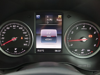 Used Mercedes-Benz GLC 2018 for sale - 75770210: Photo