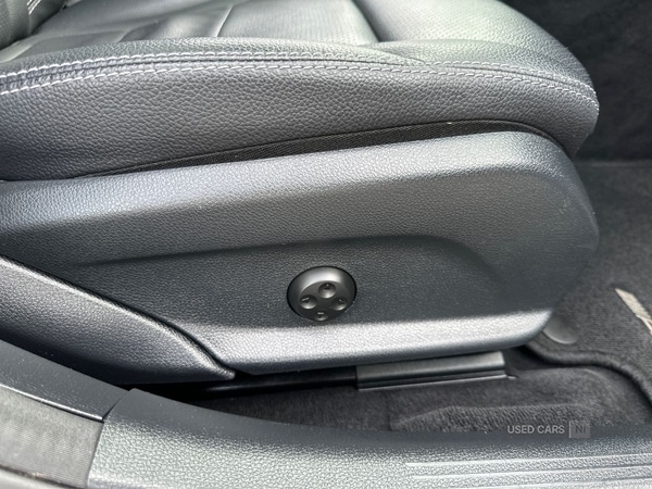 Used Mercedes-Benz C Class 2018 for sale - 77884092: Photo 25