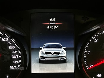 Used Mercedes-Benz C Class 2018 for sale - 78729246: Photo