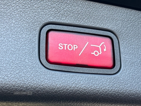 Used Mercedes-Benz GLC 2024 for sale - 77204752: Photo 31