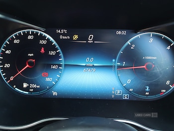 Used Mercedes-Benz GLC 2020 for sale - 75521182: Photo