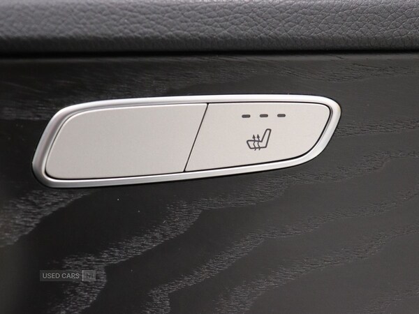 Used Mercedes-Benz C-Class 2019 for sale - 76175813: Photo 21