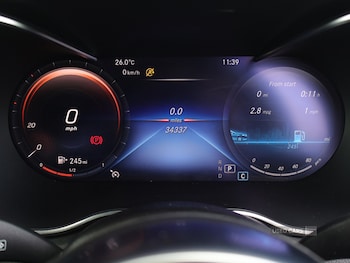 Used Mercedes-Benz GLC 2022 for sale - 75579222: Photo