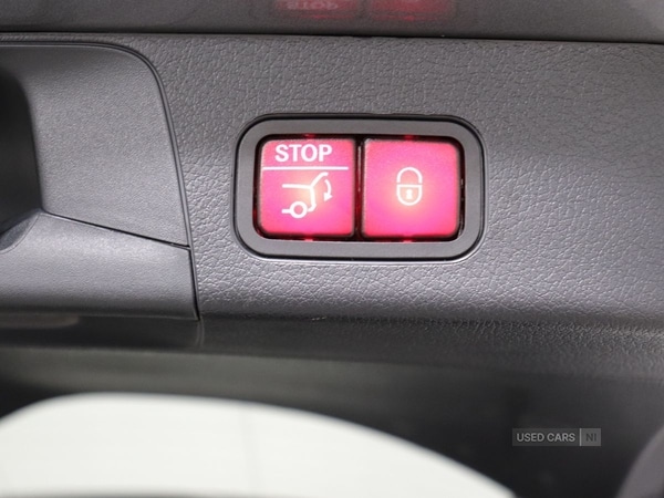 Used Mercedes-Benz GLB 2025 for sale - 77156980: Photo 36