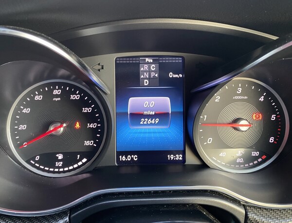 Used Mercedes-Benz V-Class 2022 for sale - 74354039: Photo 19