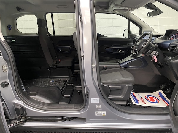 Used Peugeot Rifter 2020 for sale - 76017079: Photo 20