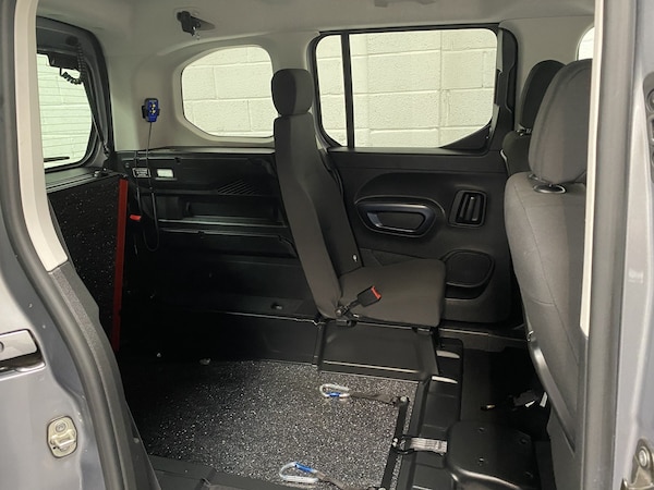 Used Peugeot Rifter 2020 for sale - 76017079: Photo 21