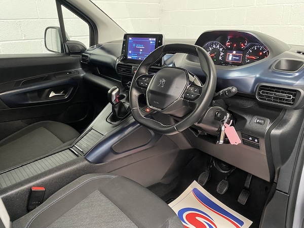 Used Peugeot Rifter 2020 for sale - 76017079: Photo 22