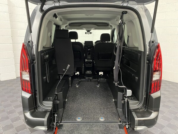 Used Peugeot Rifter 2020 for sale - 76017079: Photo 2