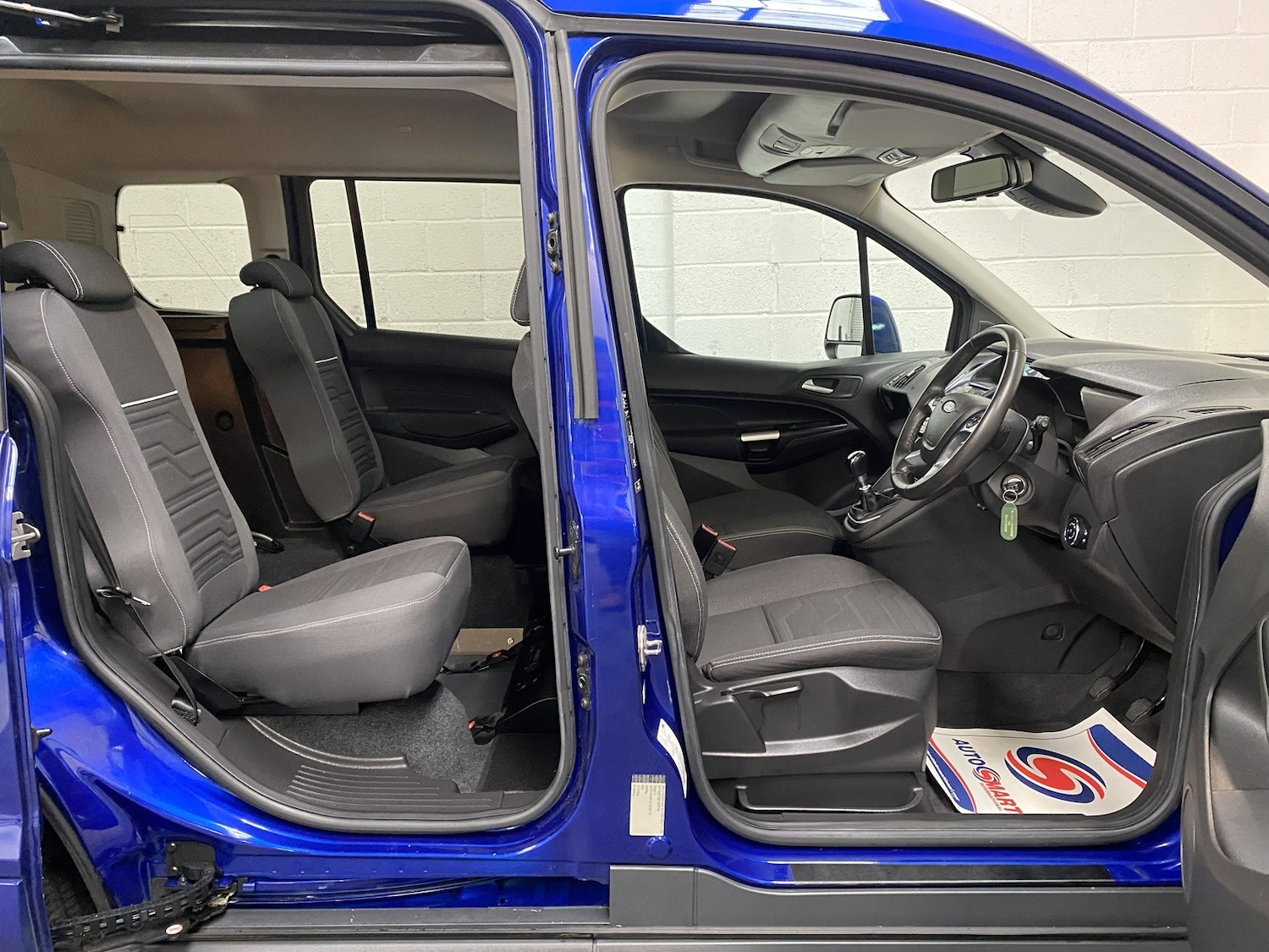 Used Ford Tourneo Connect 2018 for sale - 77285521: Photo 20