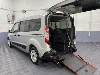 Used Ford Grand Tourneo Connect 2020 for sale - 78555007: Photo
