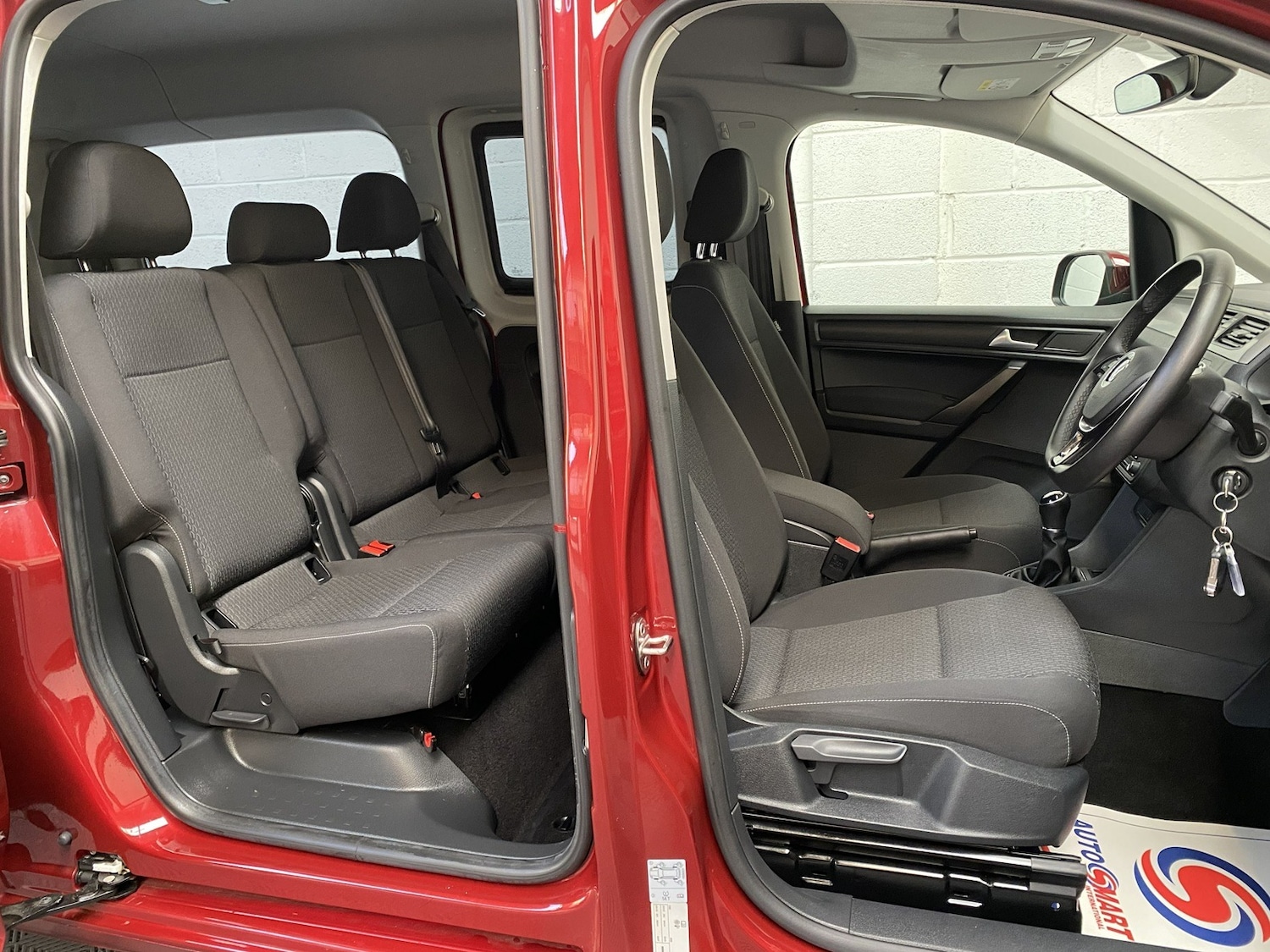 Used Volkswagen Caddy Maxi Life 2019 for sale - 76613691: Photo 17