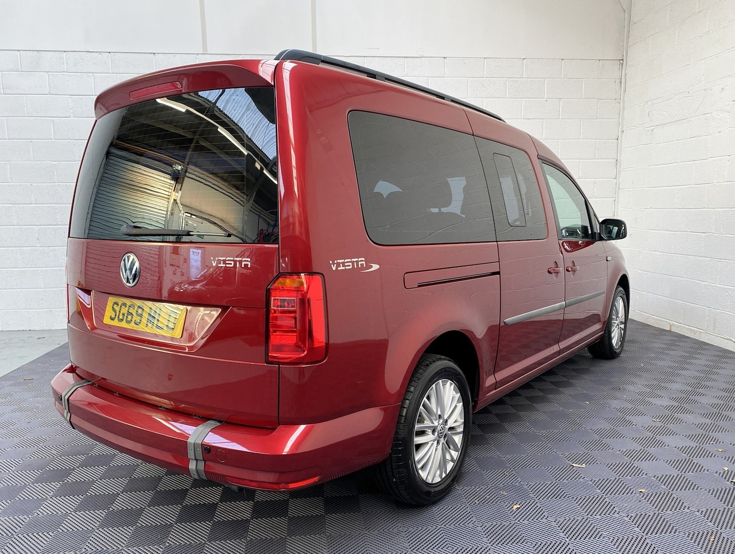 Used Volkswagen Caddy Maxi Life 2019 for sale - 76613691: Photo 8