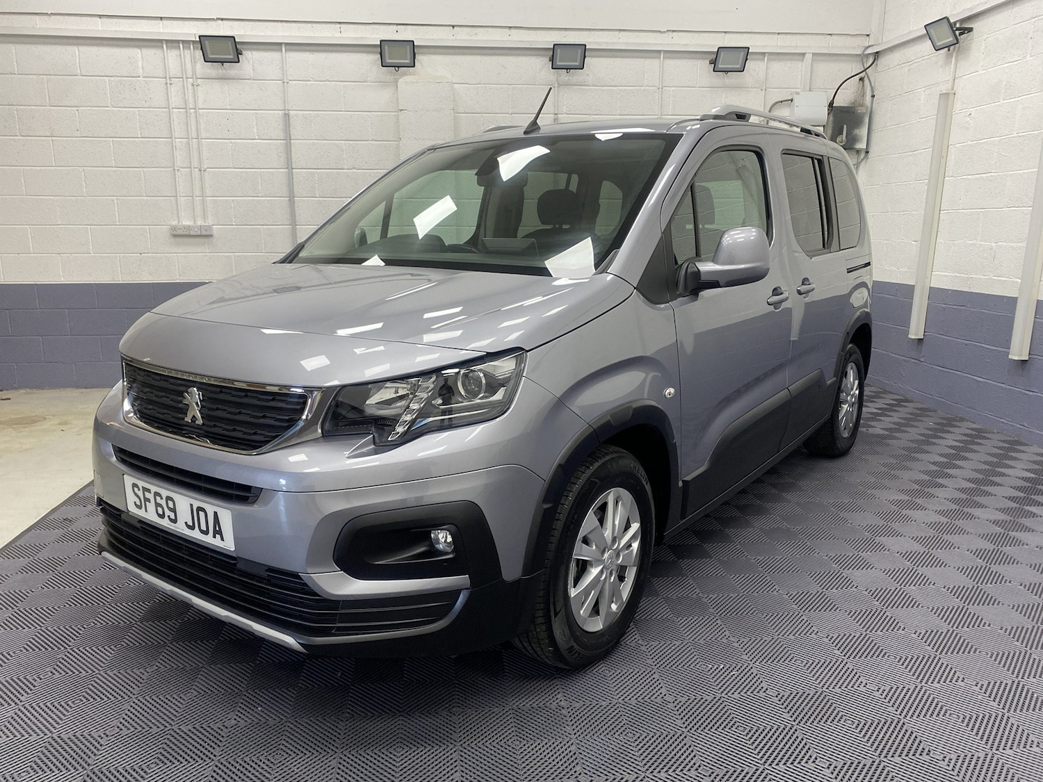 Used Peugeot Rifter 2020 for sale - 77530362: Photo 6