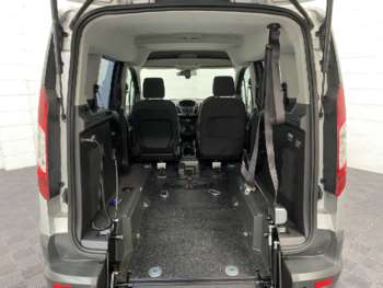 Used Ford Tourneo Connect 2016 for sale - 74742370: Photo