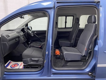 Used Volkswagen Caddy Maxi Life 2019 for sale - 78368486: Photo