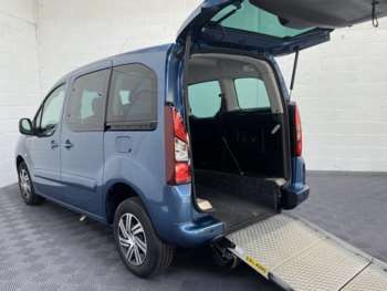 2018 (67) - 1.6 BlueHDi 100 Feel 5dr Disabled Adapted WAV
