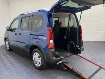 2020 (20) - 1.5 BlueHDi 100 Allure 5dr Disabled Adapted WAV