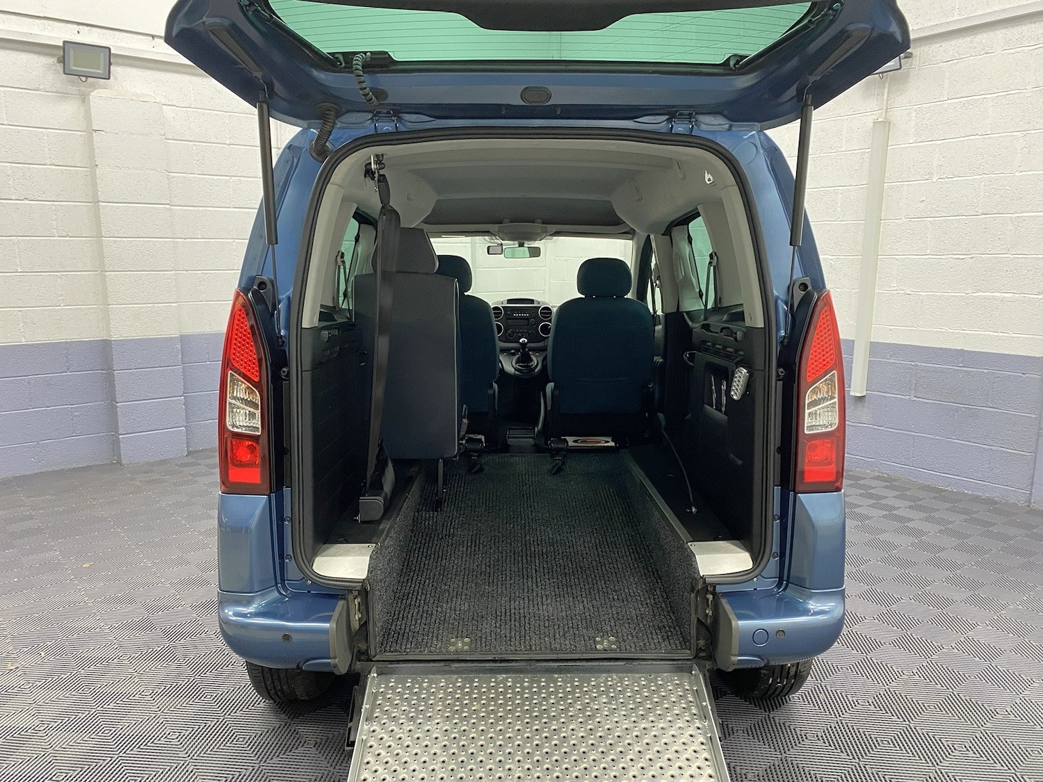 Used Citroen Berlingo Multispace 2018 for sale - 77678926: Photo 2