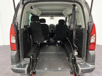 Used Peugeot Partner Tepee 2018 for sale - 76531176: Photo