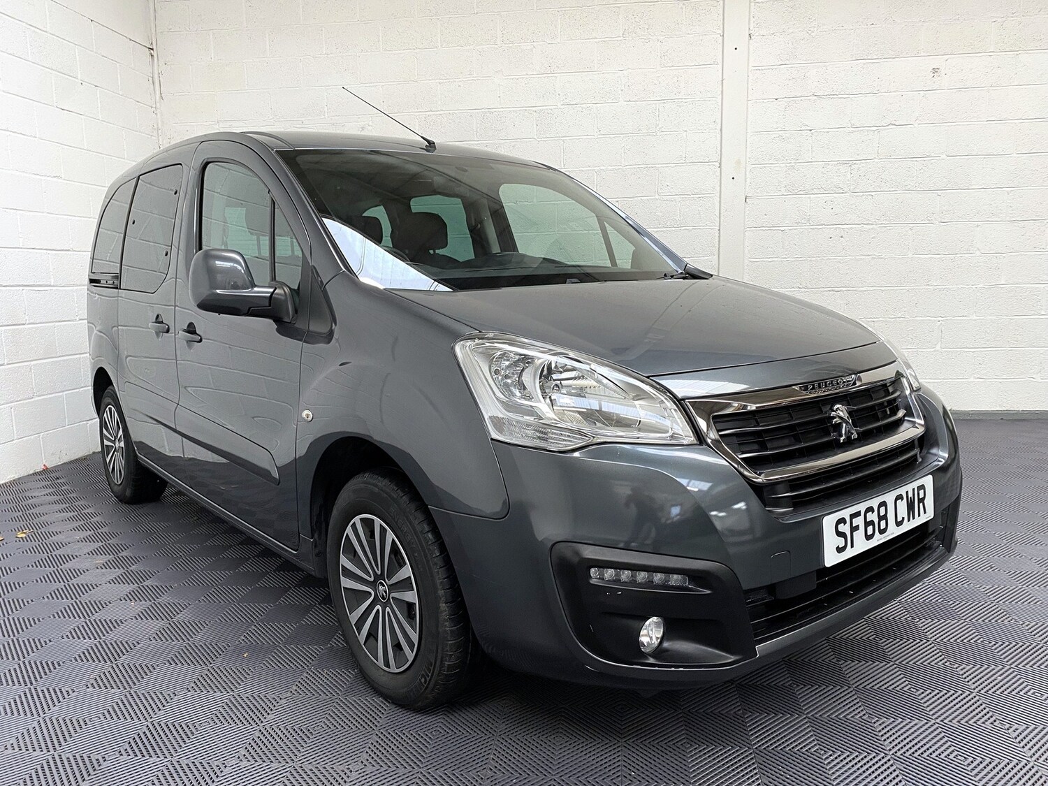 Used Peugeot Partner Tepee 2018 for sale - 76531176: Photo 4