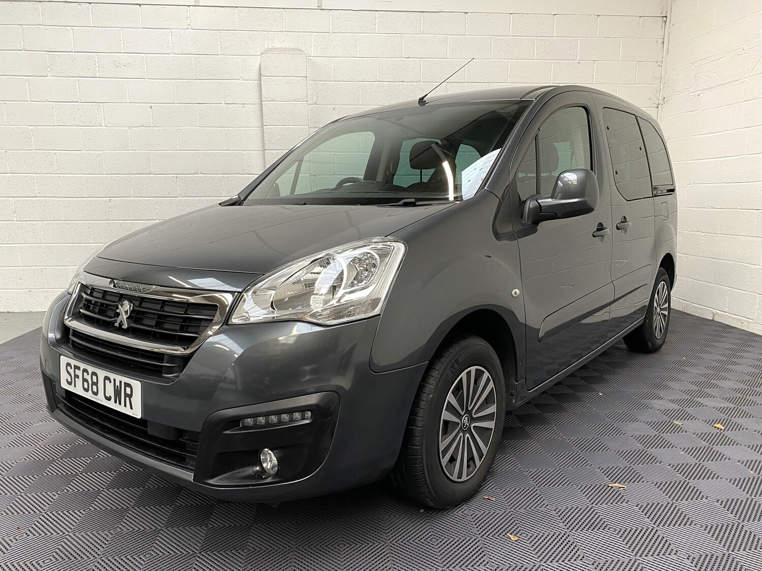 Used Peugeot Partner Tepee 2018 for sale - 76531176: Photo 6