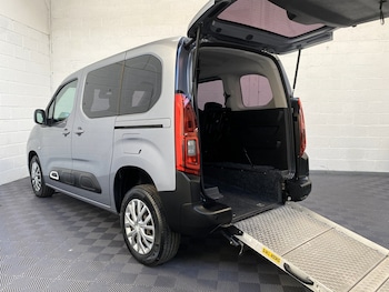 Used Citroen Berlingo 2020 for sale - 77195709: Photo