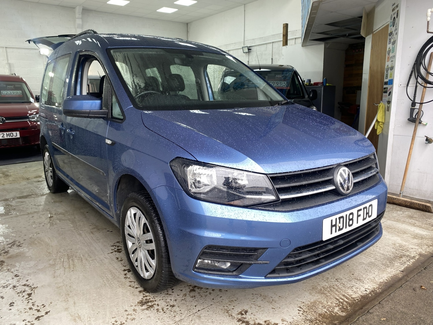Used Volkswagen Caddy Life 2018 for sale - 77460846: Photo 2