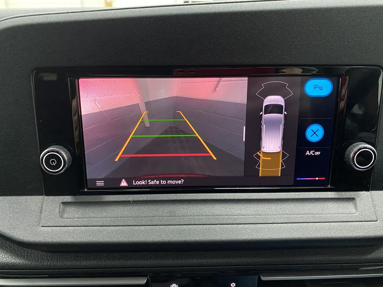 Used Volkswagen Caddy Maxi 2022 for sale - 77418408: Photo 24