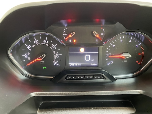Used Peugeot Rifter 2020 for sale - 75661729: Photo 25