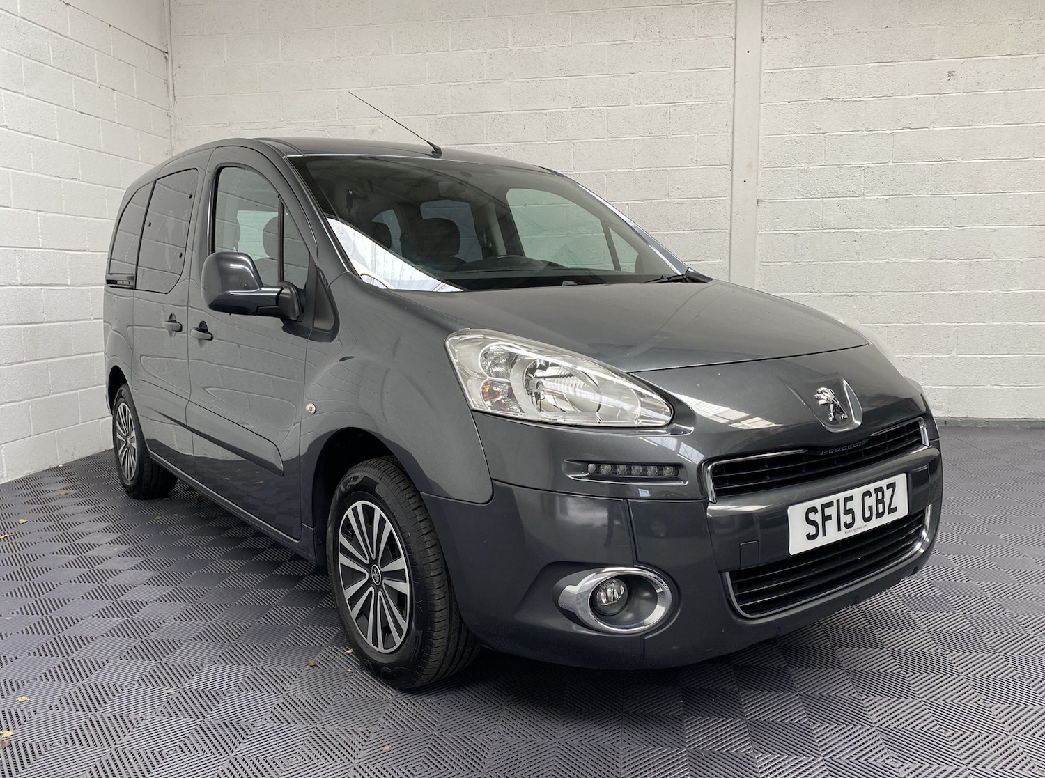 Used Peugeot Partner Tepee 2015 for sale - 76234246: Photo 5